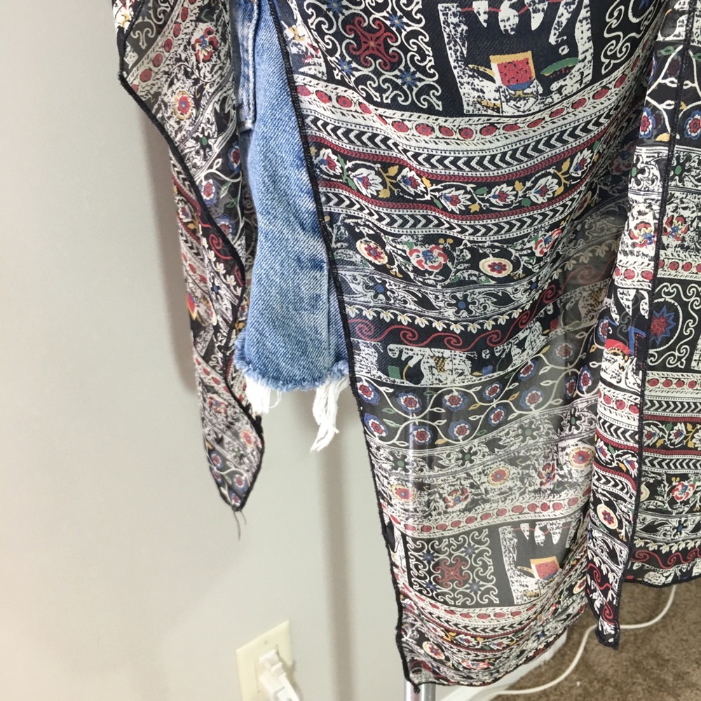 Elephant print Kimono One size - Picture 7 of 9